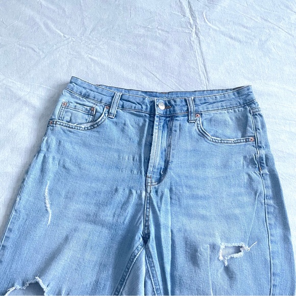 Wild Fable High Rise Distressed Mom Jean - 10 - Picture 4 of 7